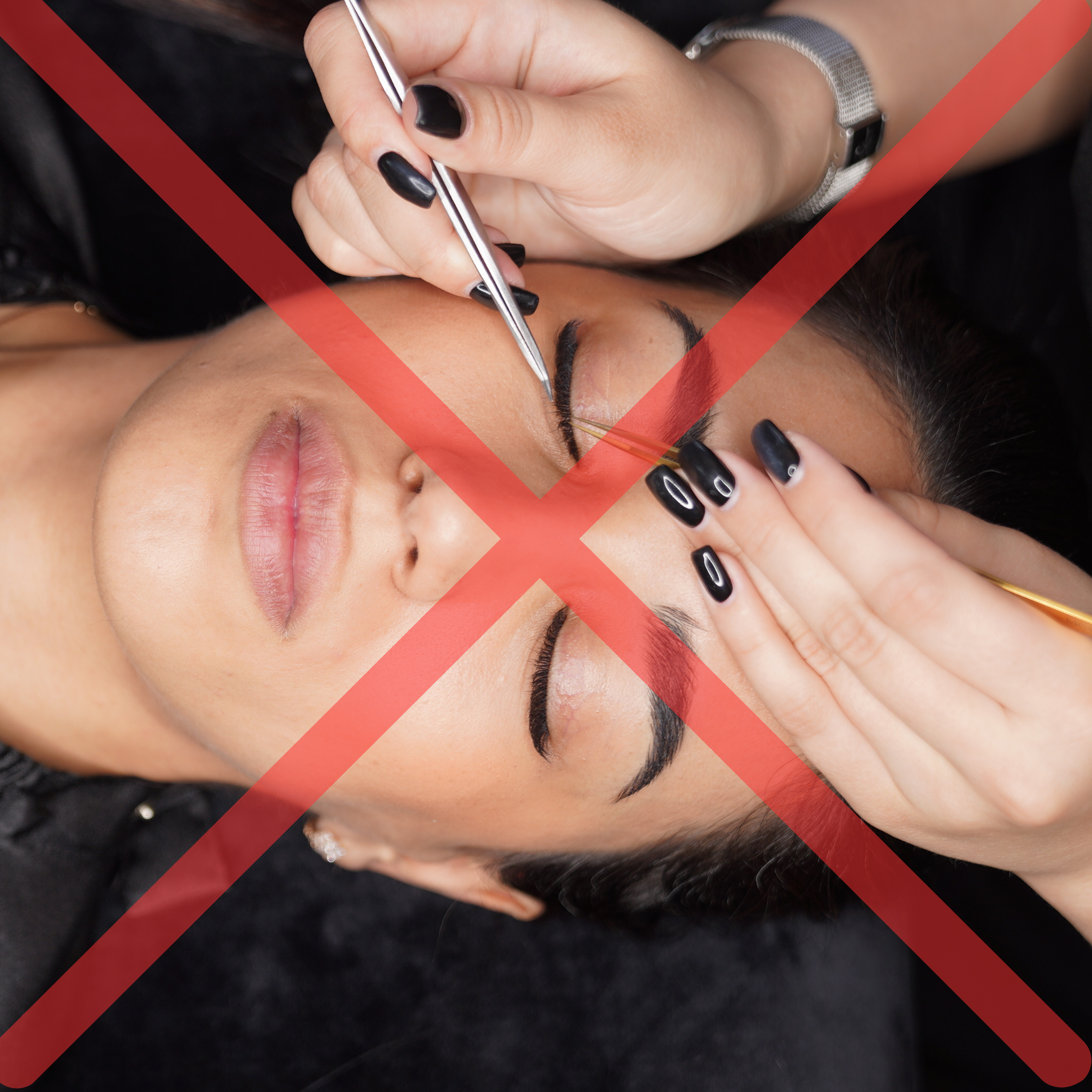 Downsides of eyelash extensions Downsides of eyelash extensions for individuals over 40, including irritation, potential infections, and natural lash damage